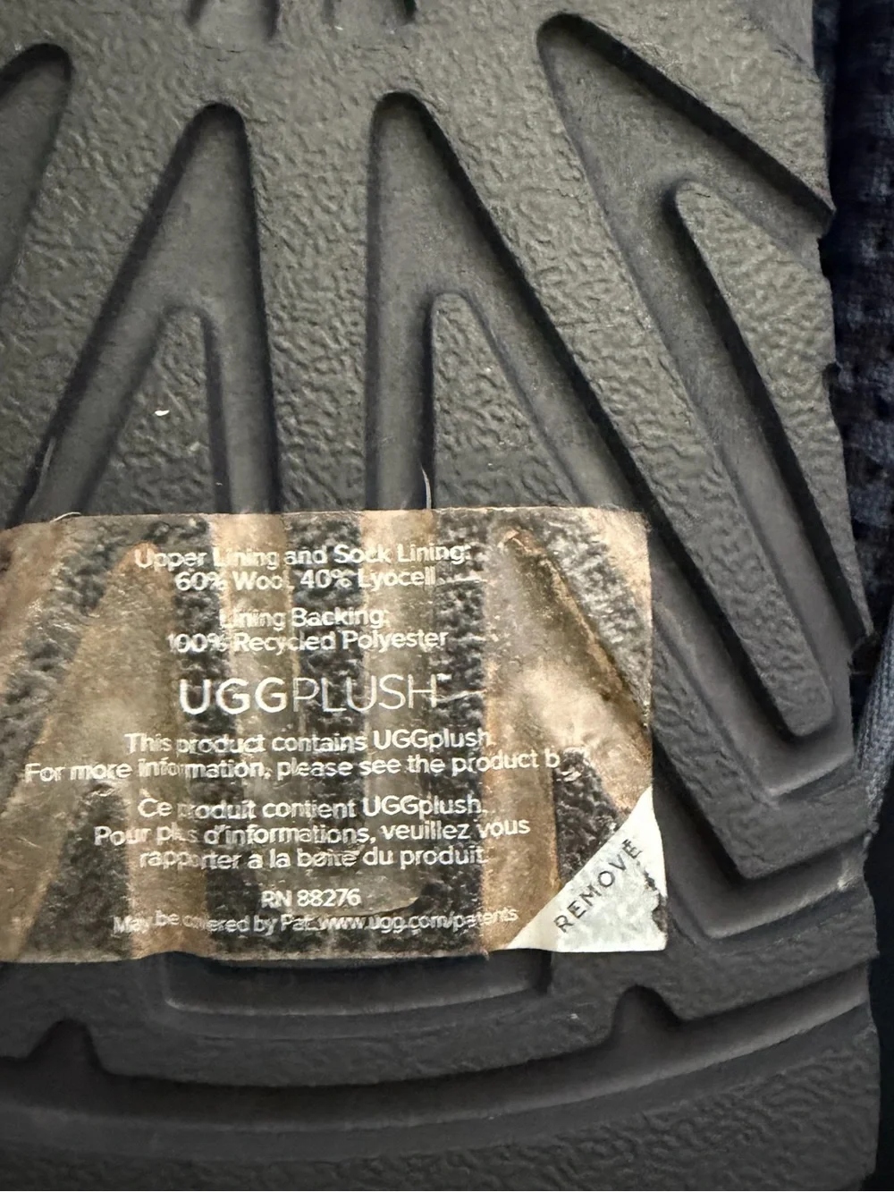 UGG Plush Navy Men’s Slip-Ons  EUC 12